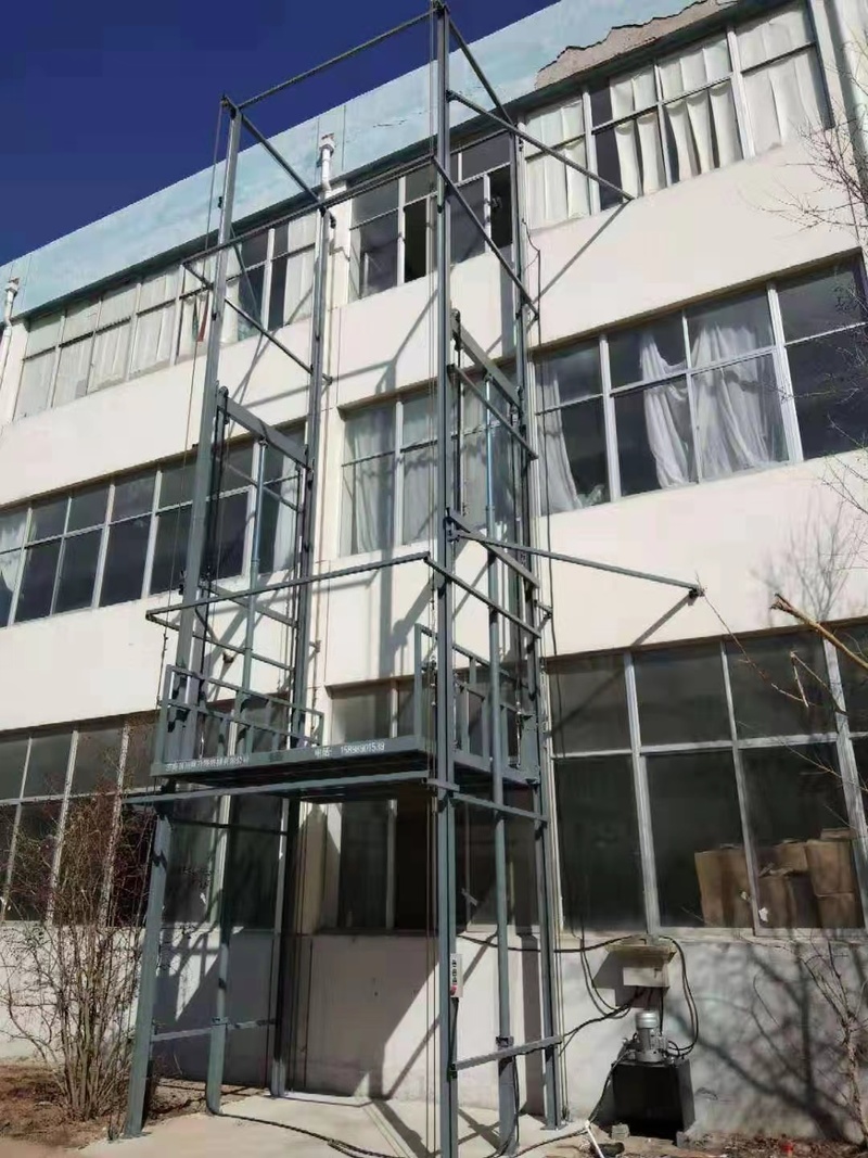 晋城室外贴墙货梯
